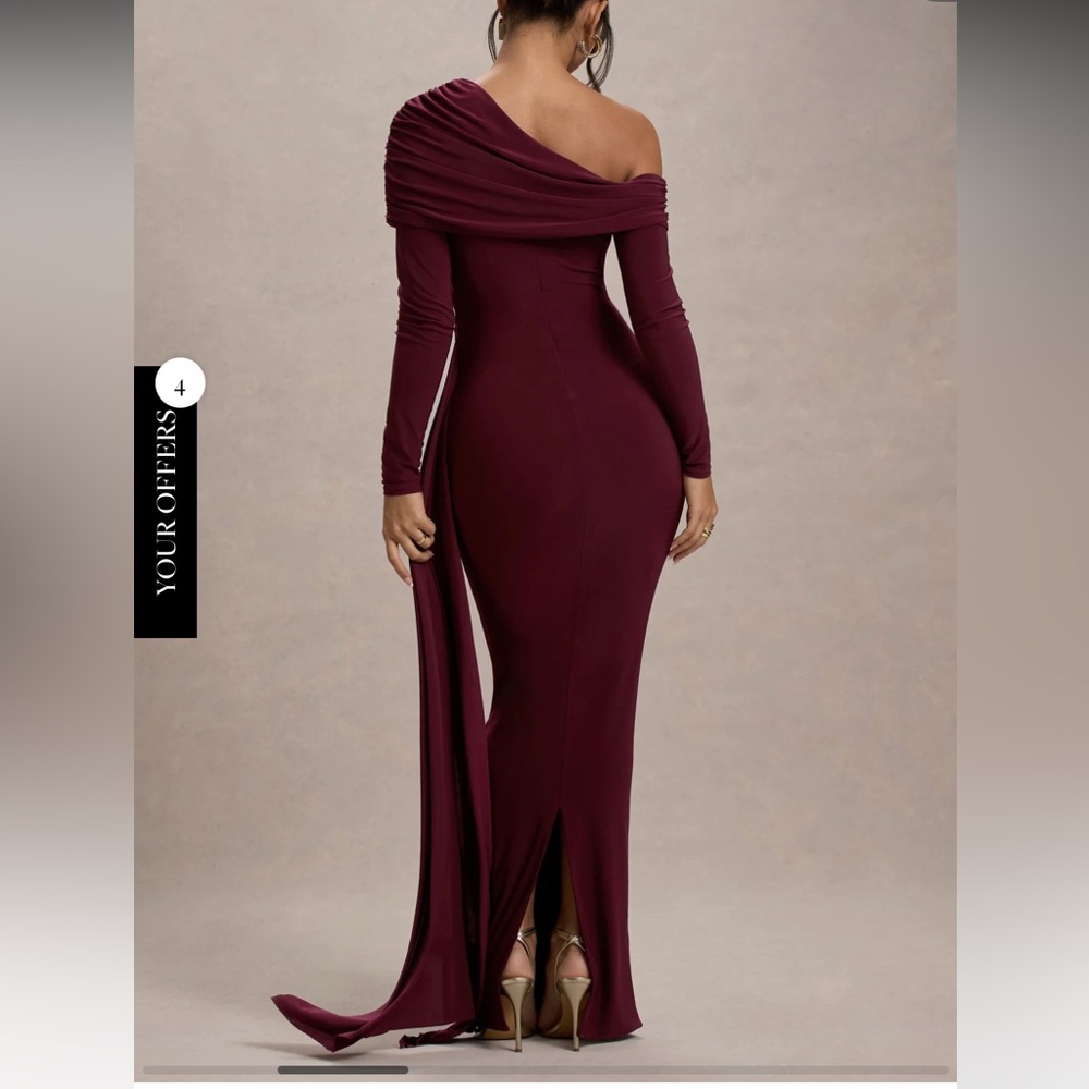 Chic One-Shoulder Burgundy Dress - Picture 2 of 2